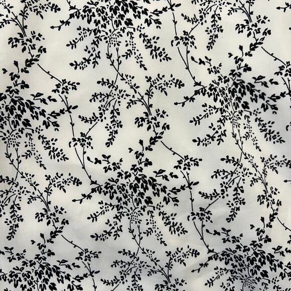 Altar’d State Sleeveless Ruffle Trim Floral Print Dress Size Medium Knee Length - Picture 7 of 11